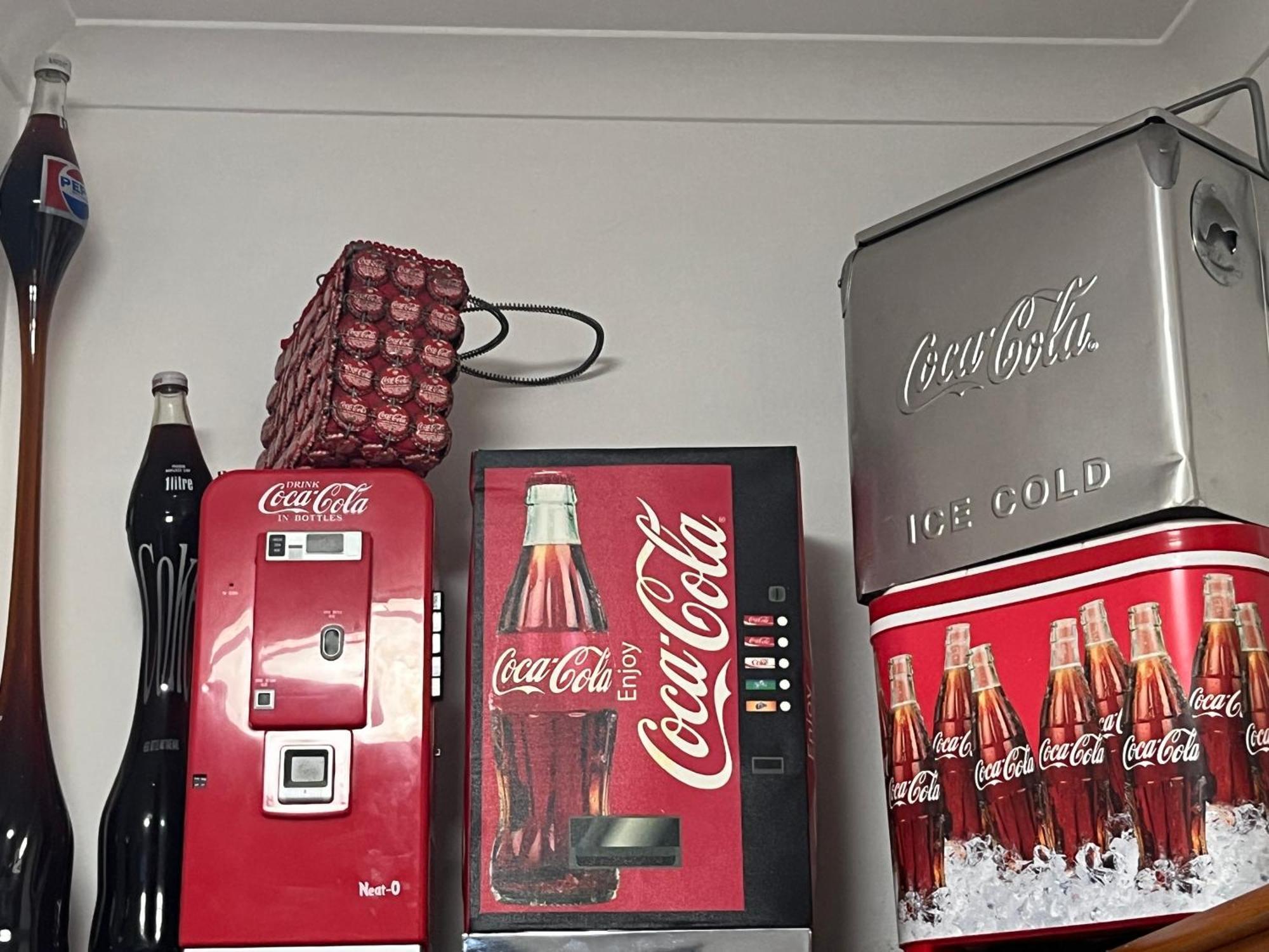 The Cola Apartment *